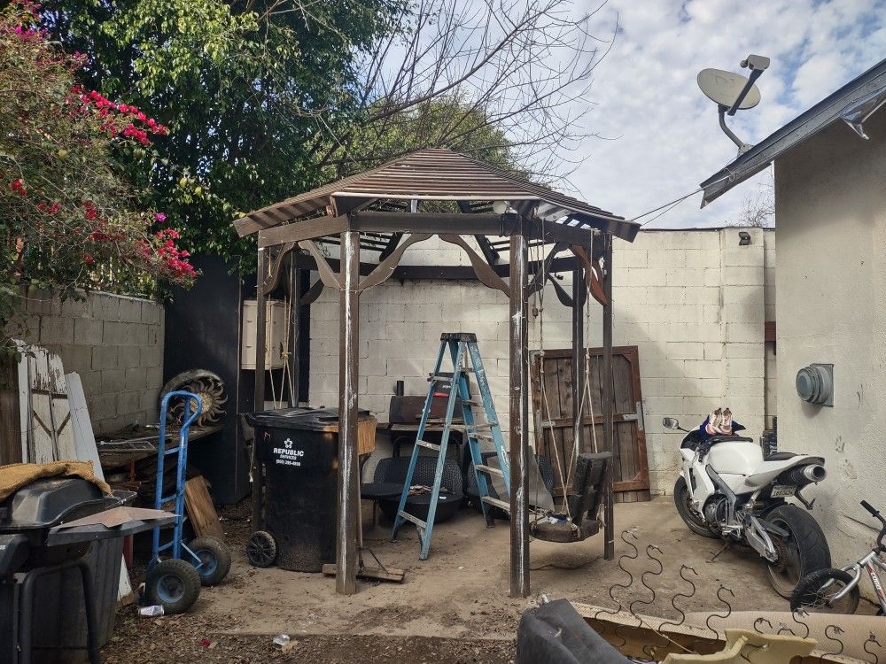 Gazebo...10 Feet Octagon Redwood....Built 18 Months Ago I'm Trying To Get 1000 Bucks For It