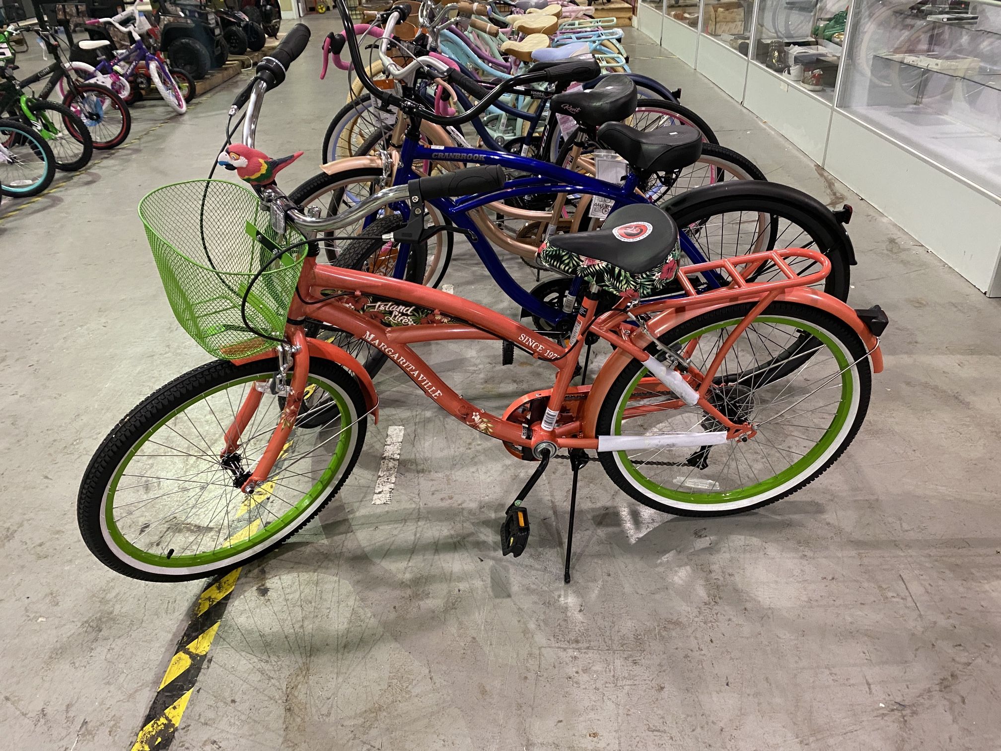 Margaritaville Multi Women's Margaritaville Beach Cruiser Margaritaville  Bike Pineapple Margaritaville 26-Inch Ladies Coast