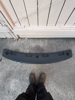 06-08 Dodge Ram 2500/3500 Dash Defrost Vent Panel Black OEM