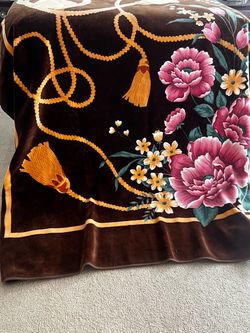 Queen blanket
