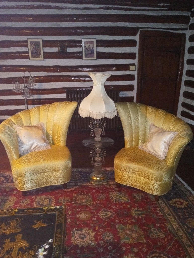 Upcoming Auction Items - Nov. 17th @ 1pm Est