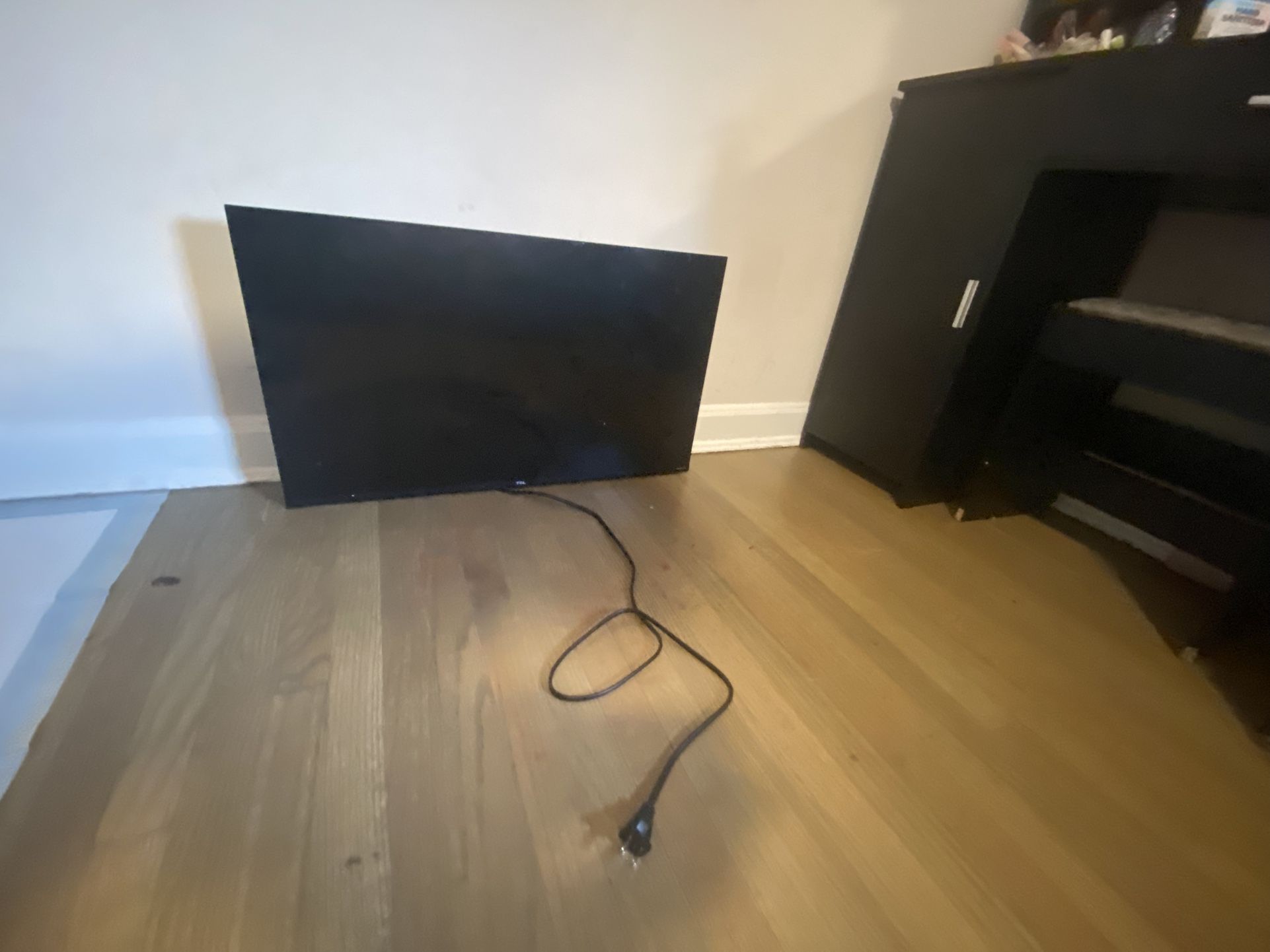 TCL TV