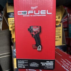 Milwaukee 2953-20 FUEL 18V Lithium-Ion Brushless Cordless 1/4" Hex Impact Driver