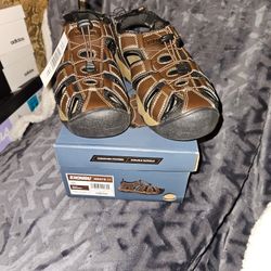 mens sandals size #11 brown
