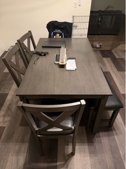 Dining room table