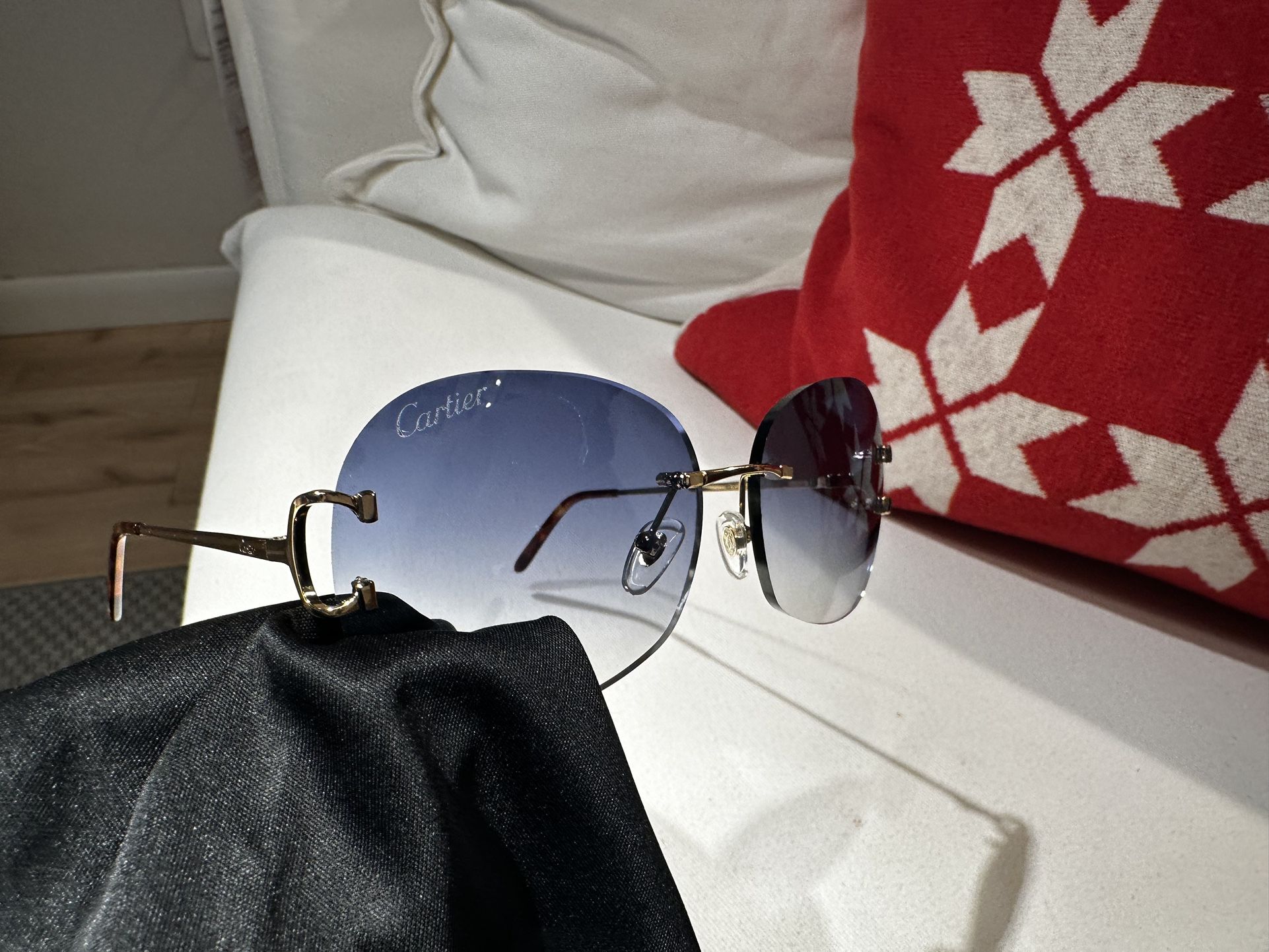 Round Ocean Blue Cartier Shades