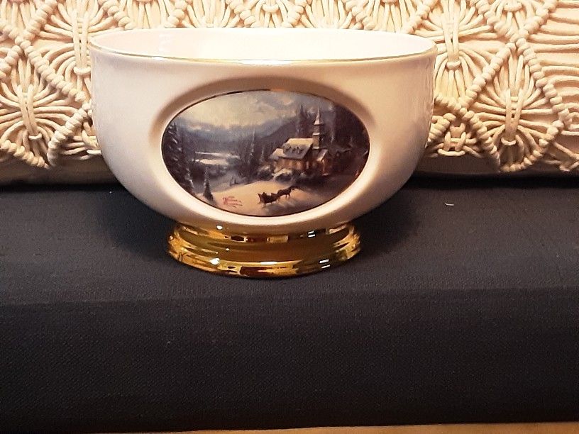 Thomas Kinkade Bowl