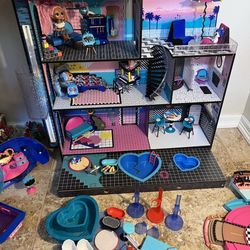 Full Size LOL Doll House And LOTS of Accessories ( Some Not Shown As Well 