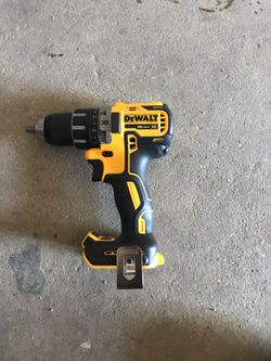Dewalt Drill Driver XR TOOL ONLY 80$