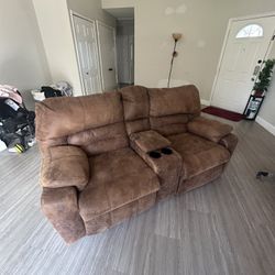 Recliner Couch 