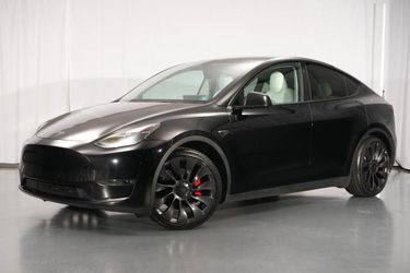 2023 Tesla Model Y Awd