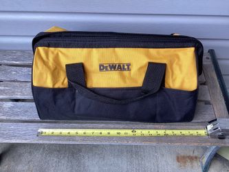 DEWALT Heavy Duty Multi - Pocket Tool Bag..  Brand NEW.