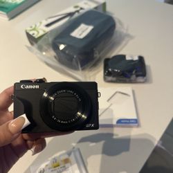 Canon G7x Mark III Digital Camera 