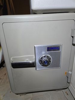 Sentry Safe with Combination Lock