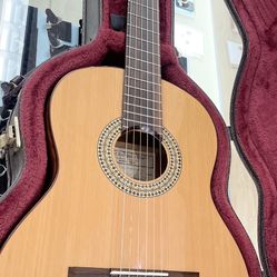Manuel Rodriguez Classical Guitar With Hard Case