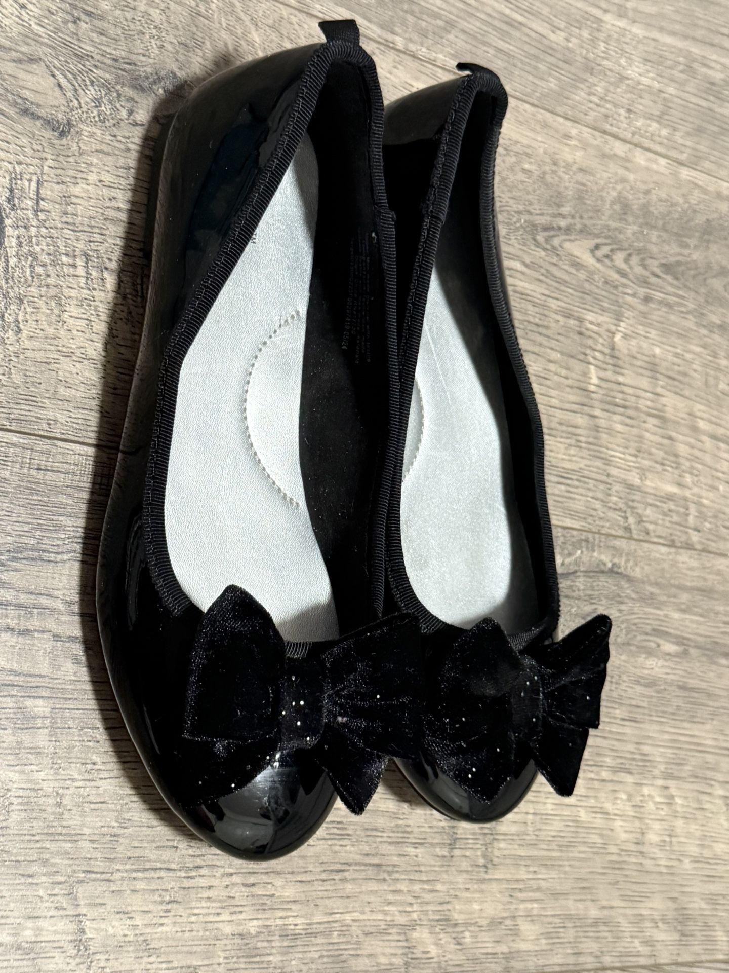 Girls Flats