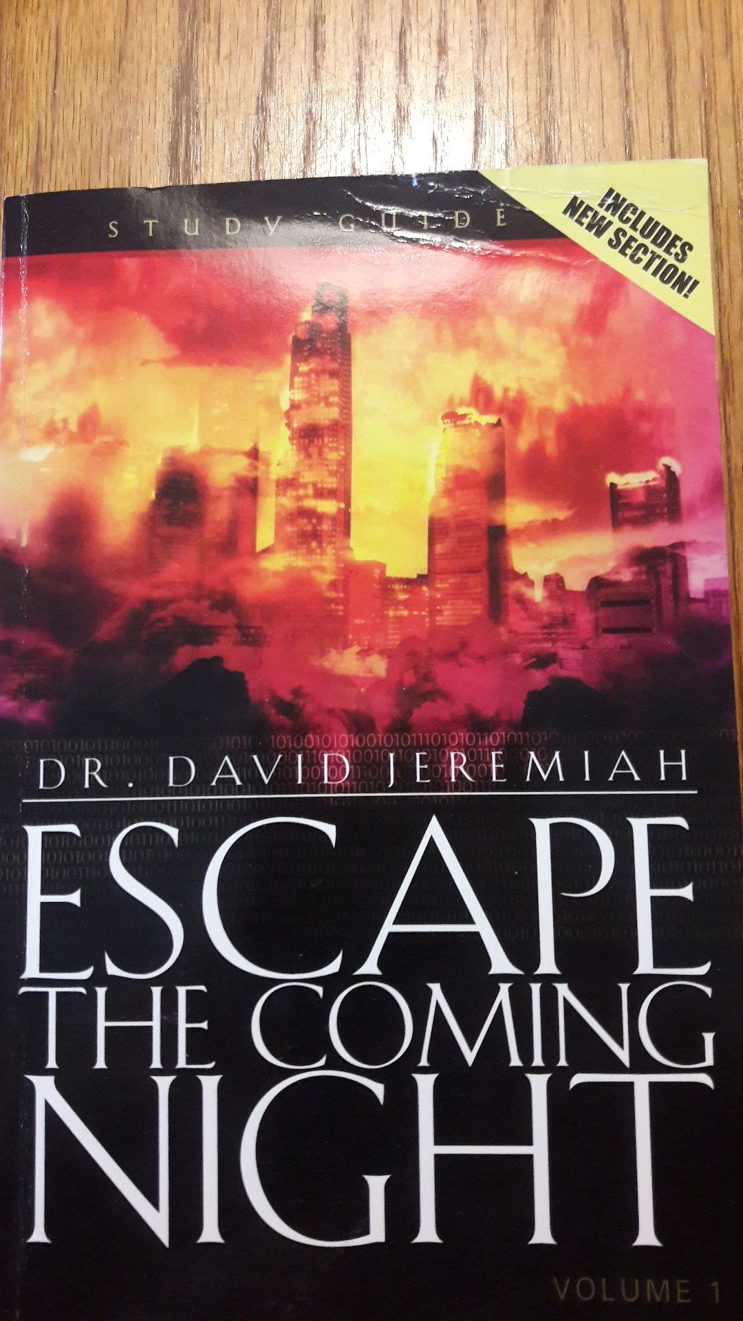 ESCAPE THE COMING NIGHT BOOK BY DR. DAVID JEREMIAH