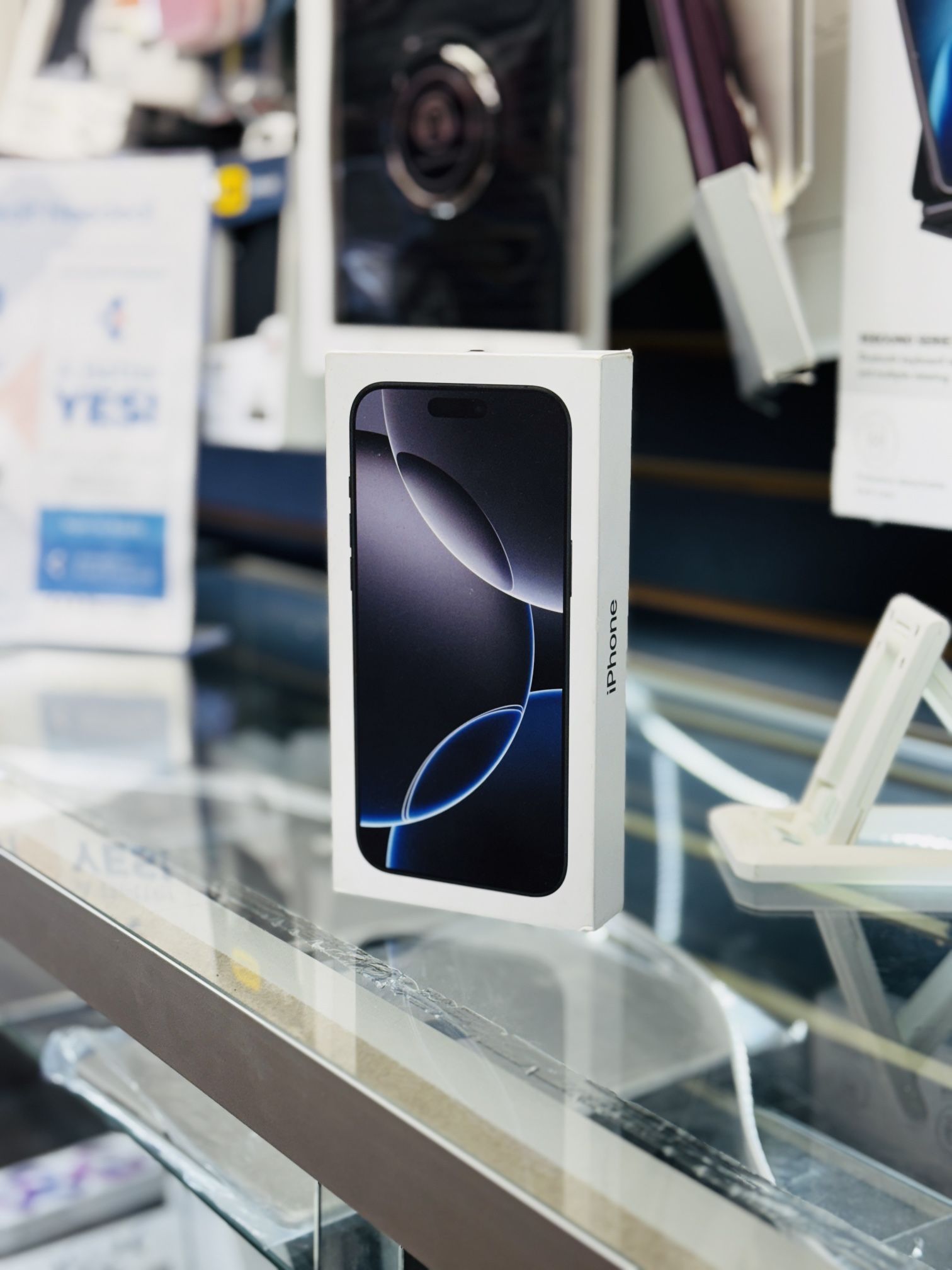 iPhone 16 Pro (Factory Unlocked)