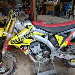 2016 Suzuki Dirtbike
