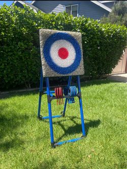 Giant Axe throwing