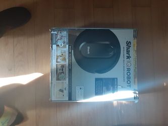 Shark IQ Robot New In Box Never Used