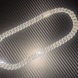 VVS1 Moissanite Cuban Link