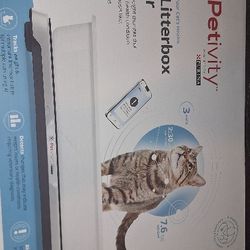 Petivity Litter Box