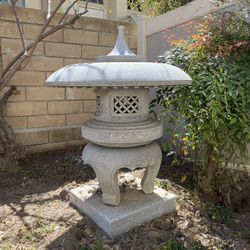 Japanese Stone Lanterns for sale imported from Japan