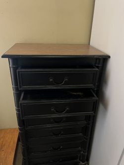 Chest Drawer