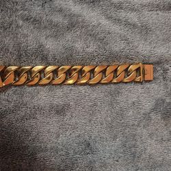 Pulsera  GP  No Se Pone Negra