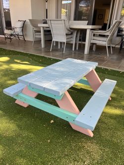Kids Picnic Table
