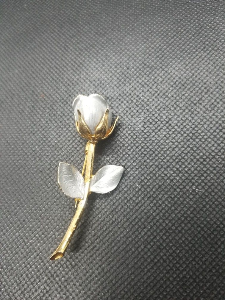 Stemmed Rose Brooch