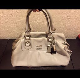 Coach Madison Satchel! 100% Authentic