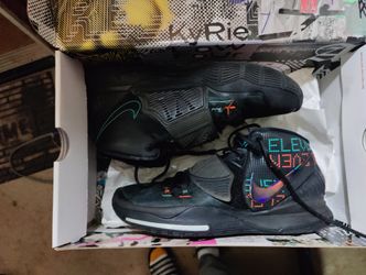 Kyrie Basketball Shoes