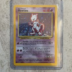 base set mewtwo (mp)