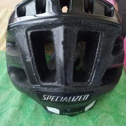SPECIALIZED BYCICLE HELMET WITH VISOR ADULT M-L (54-62cm) 310g