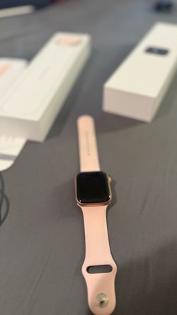 Apple Watch Series 5 44mm