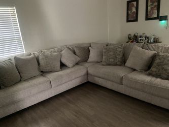 2pc sectional