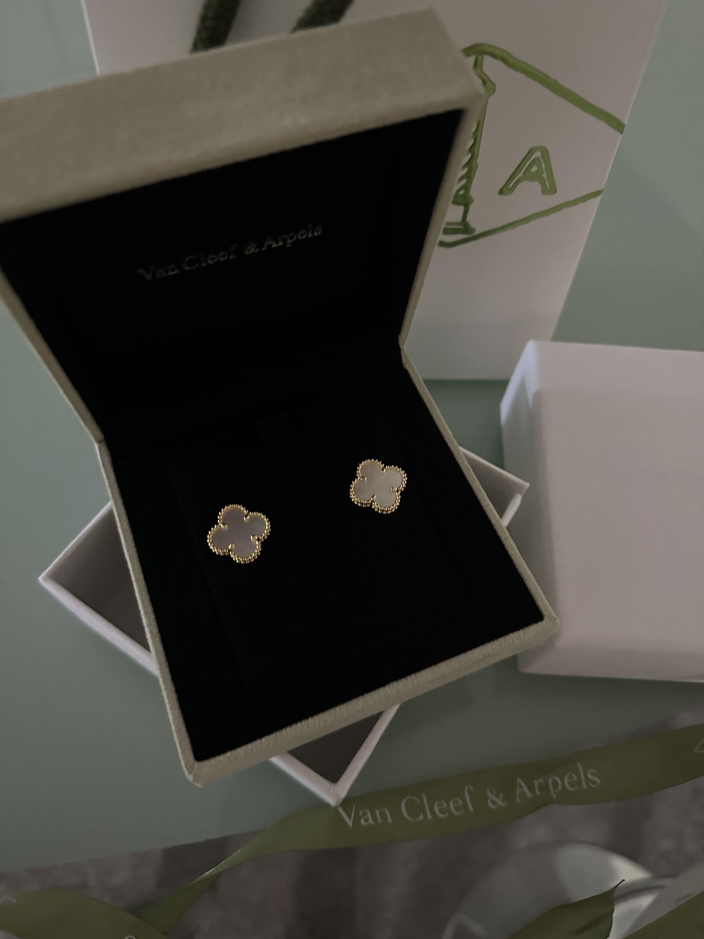 Van Cleef & Arpels Earrings