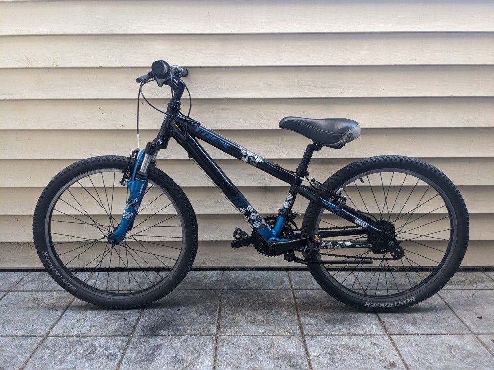 Trek 24" 21-Speed Hybrid Mountain / Road Bike - Light 12" Aluminum Frame - Front Shocks - TUNED - Comfort Seat (MSRP $320)