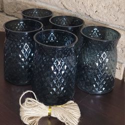 Black Plastic Vases - 5 count