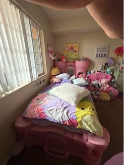 Twin size Princes Bed Frame (MATTRESS NOT INCLUDED)