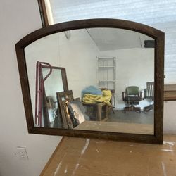 Rounded Top Pivotal Mirror