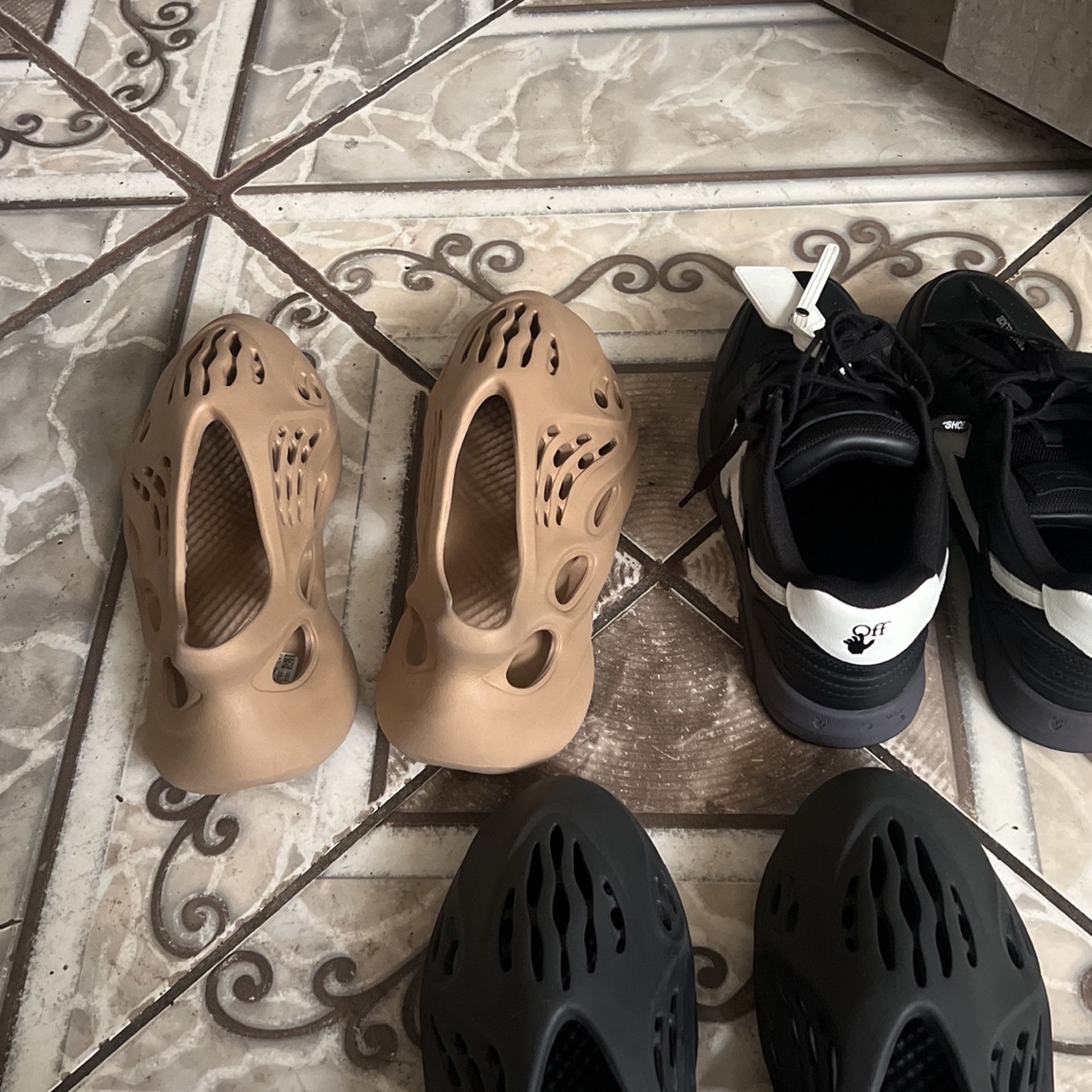 Come Shop  & Accessories