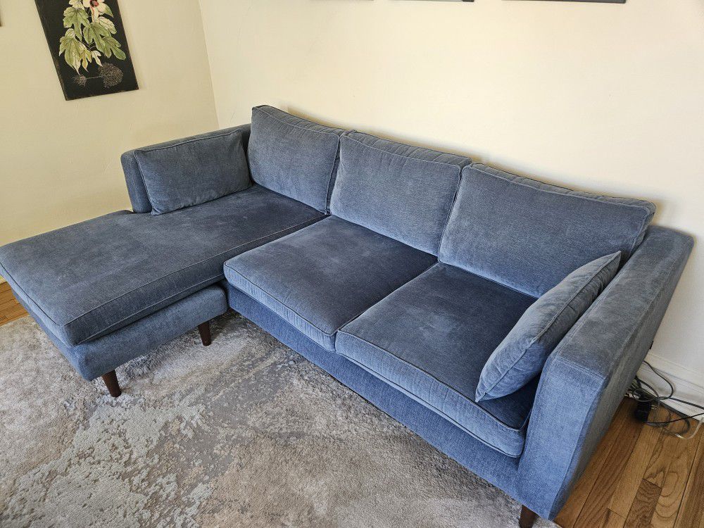 MCM Couch With Reversible Chaise