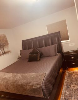 Bedroom Set (King Size)