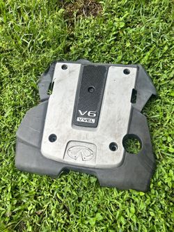 INFINITI Q50 OEM  Engine cover 