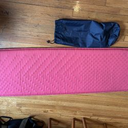2 THERMAREST SLEEPING PADS