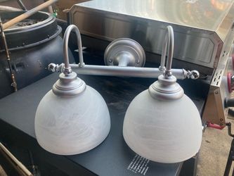 2-Light Bathroom Vanity Light Fixture