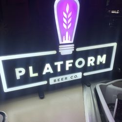 BAR LIGHT PLATFORM BEER CO 💡 / Tap Handles/ BEER CAN WALL SIGN